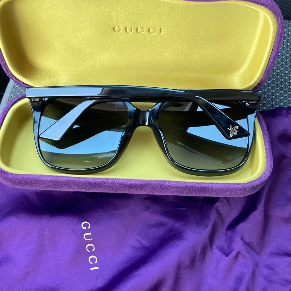 Gucci Black Square Sunglasses - Picture 7 of 9